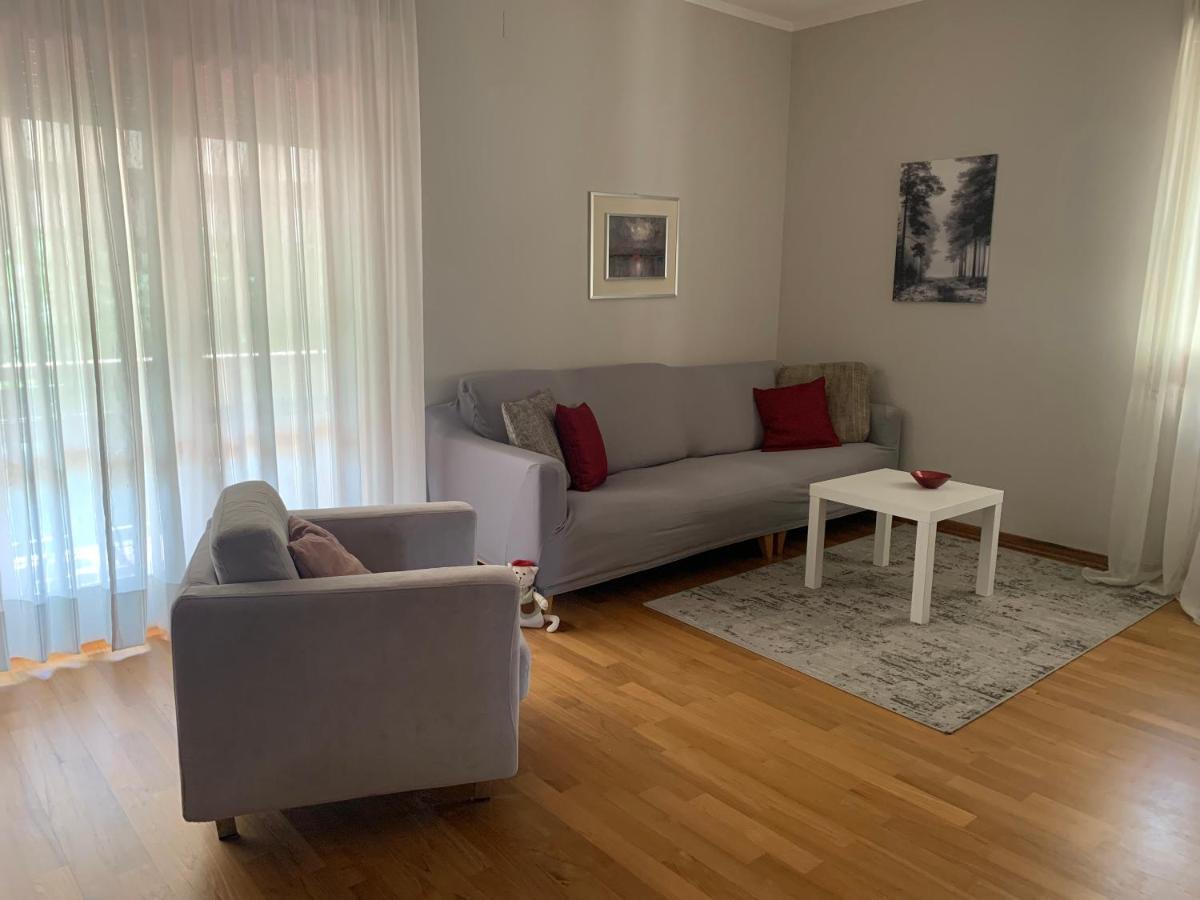 Home53 Arezzo Bagian luar foto